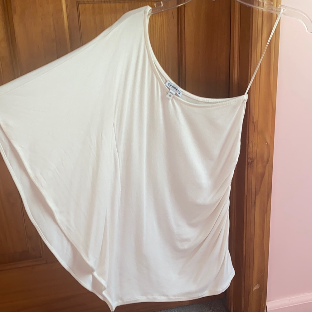 XS white one shoulder shirt